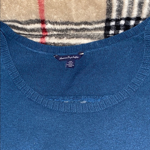 American Eagle 🦅 sweater size M - Picture 2 of 5